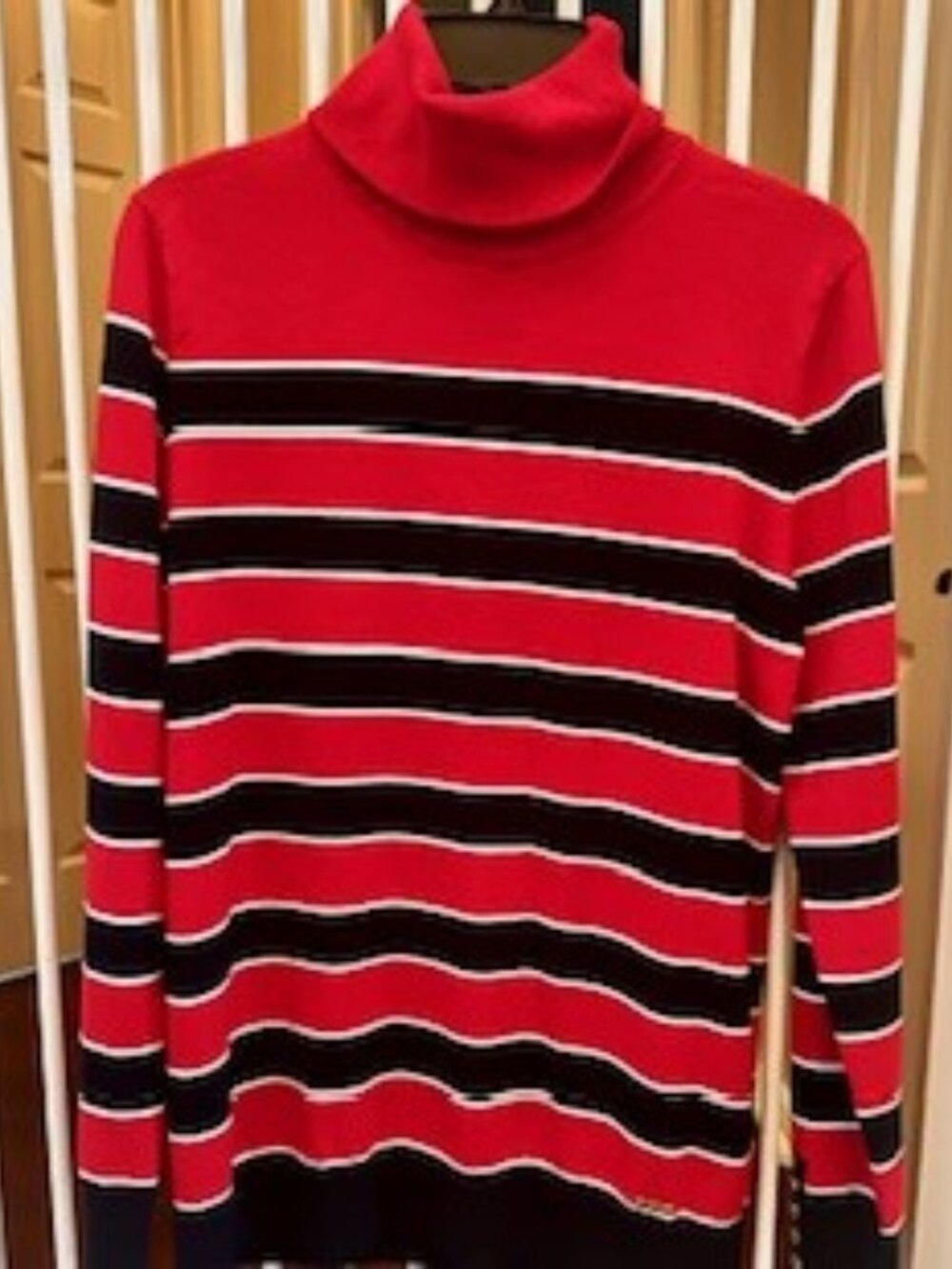 Tommy Hilfiger Turtleneck Sweater Women’s Size Large